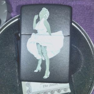 Marilyn Monroe Zippo